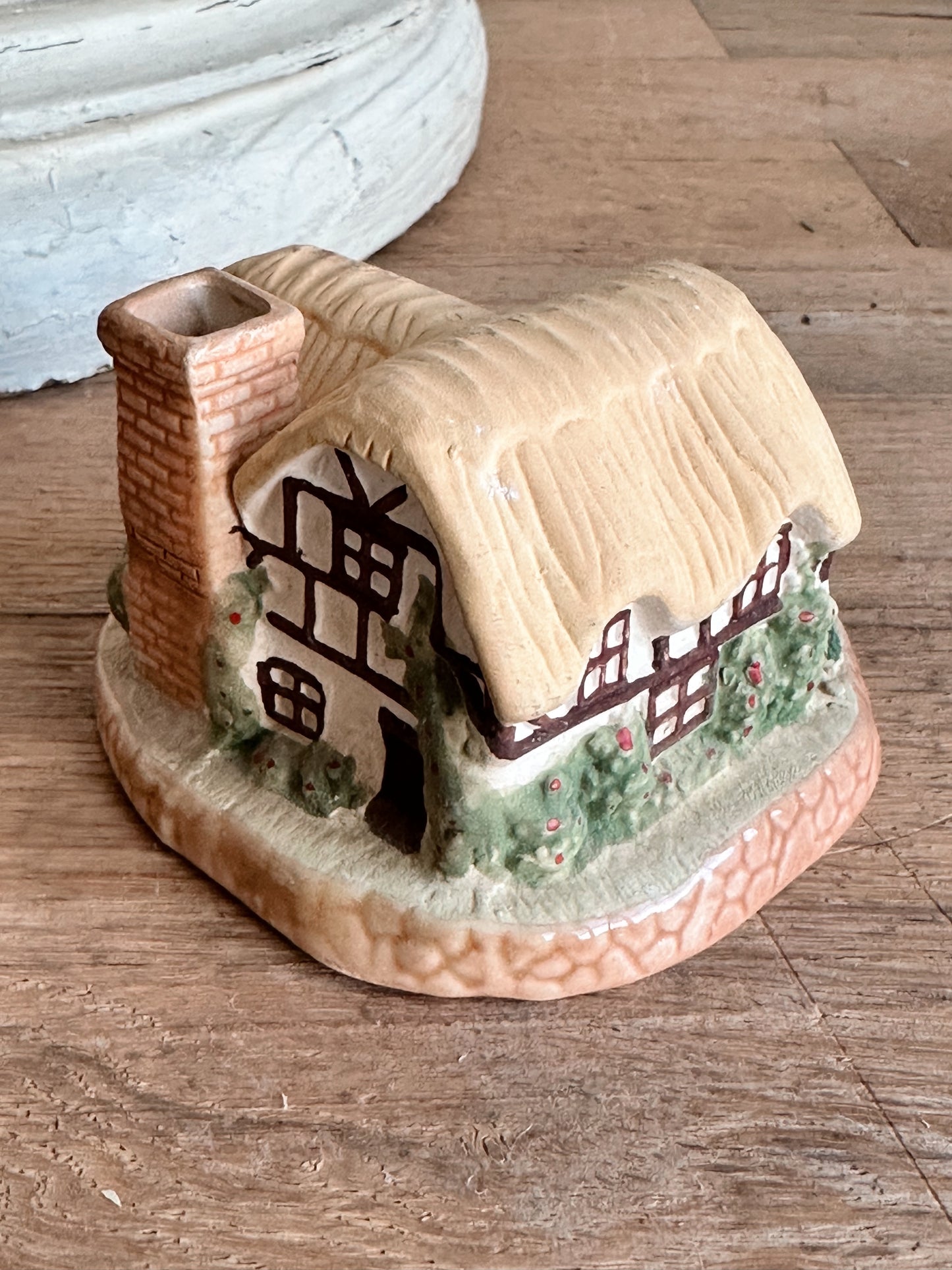 Collection of Vintage Miniature Cottages