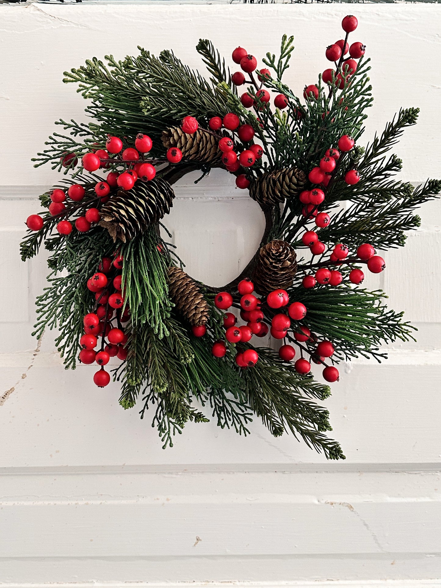 Evergreen & Red Berry Candle Ring, Wreath
