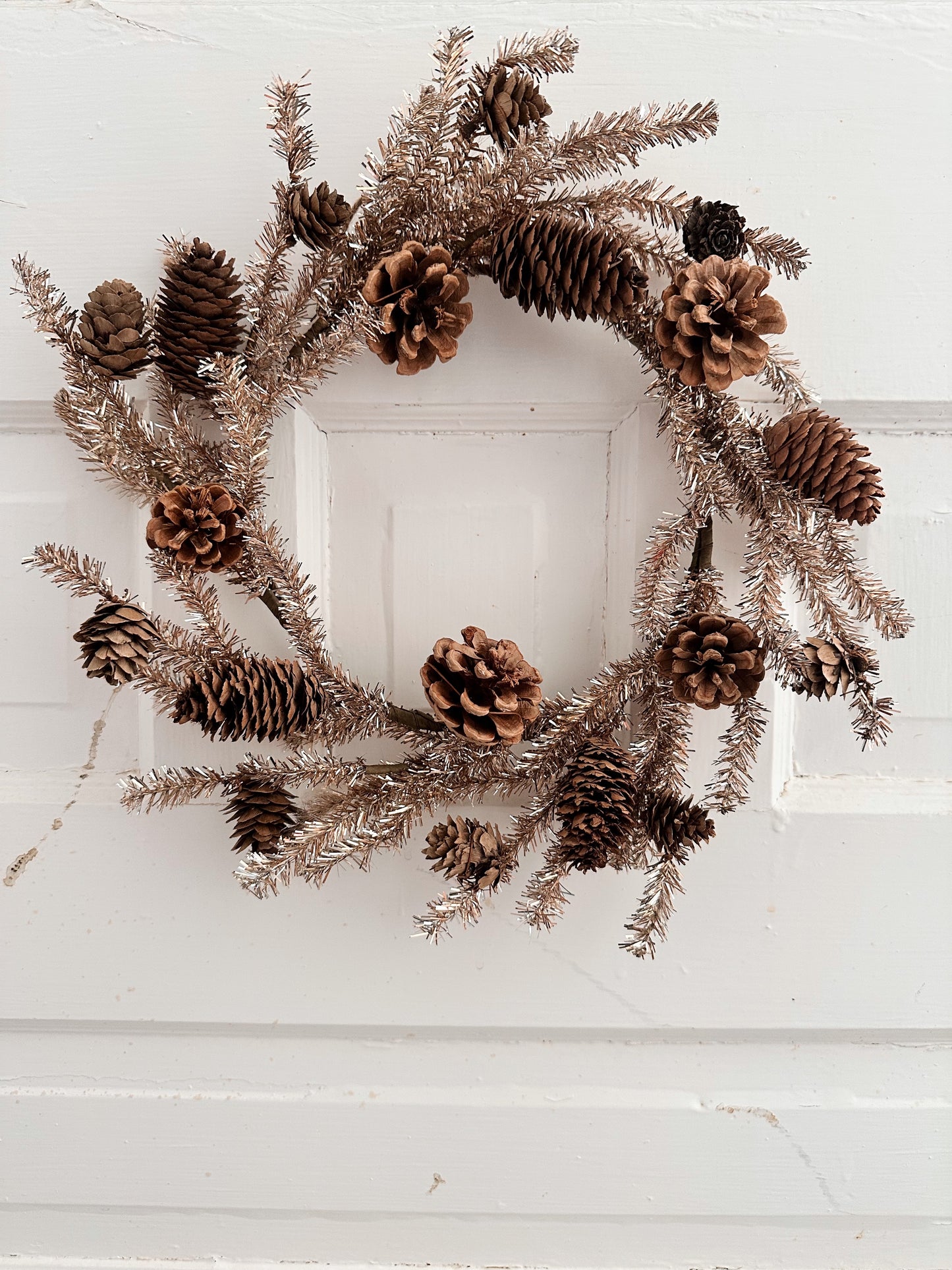 Antique Gold Tinsel Wreath