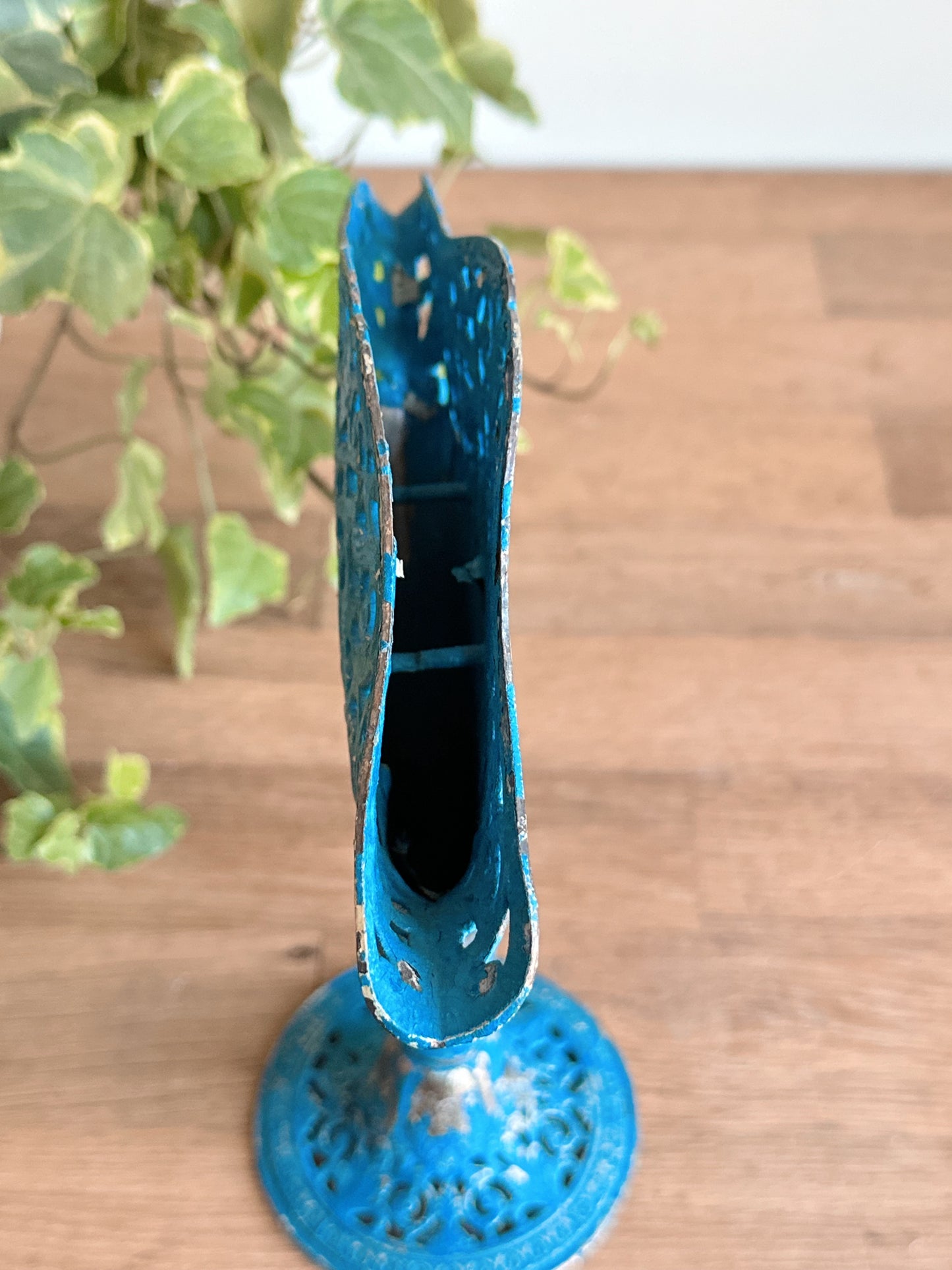 Victorian Fan Vase