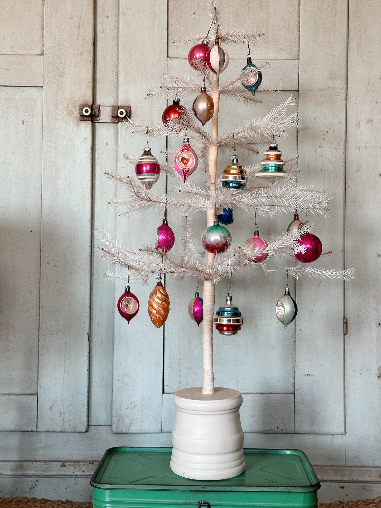 Vintage Feather Style Tree