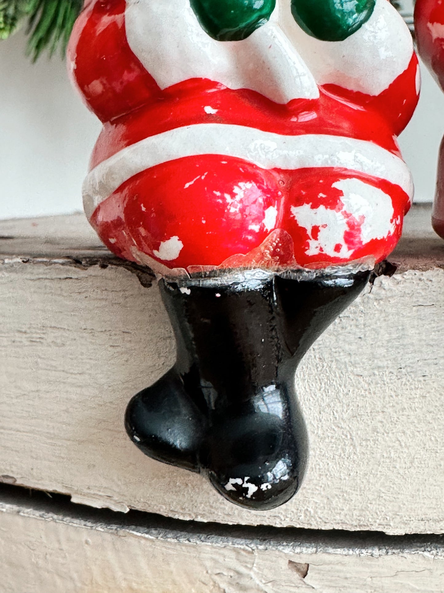 Vintage Shelf Sitting Santa & Mrs Clause Salt and Pepper Shakers