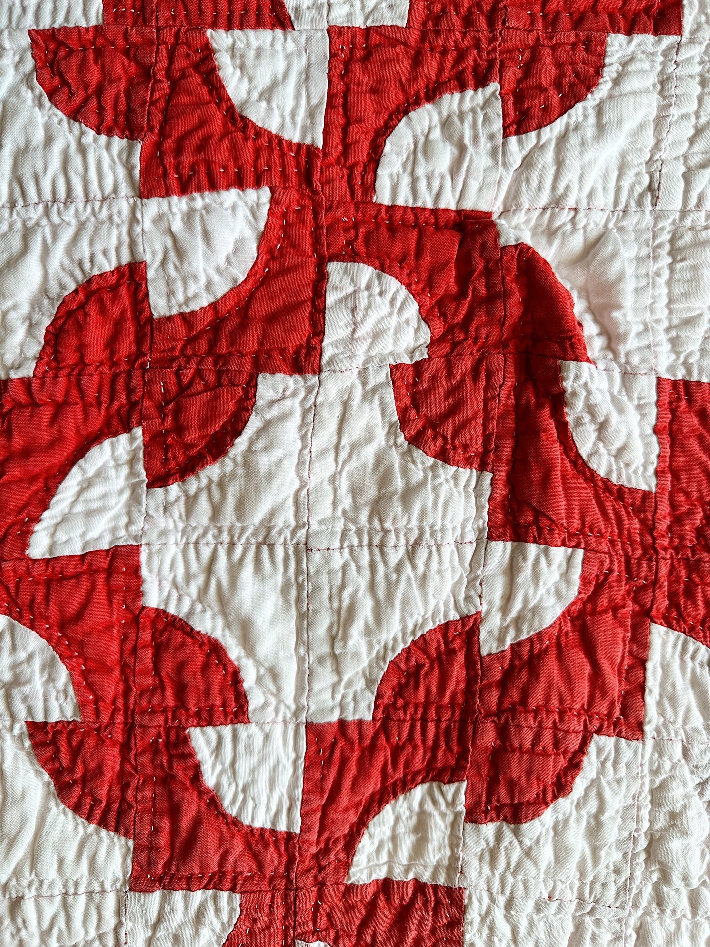 Vintage Hand Stitched Drunkards Path Quilt