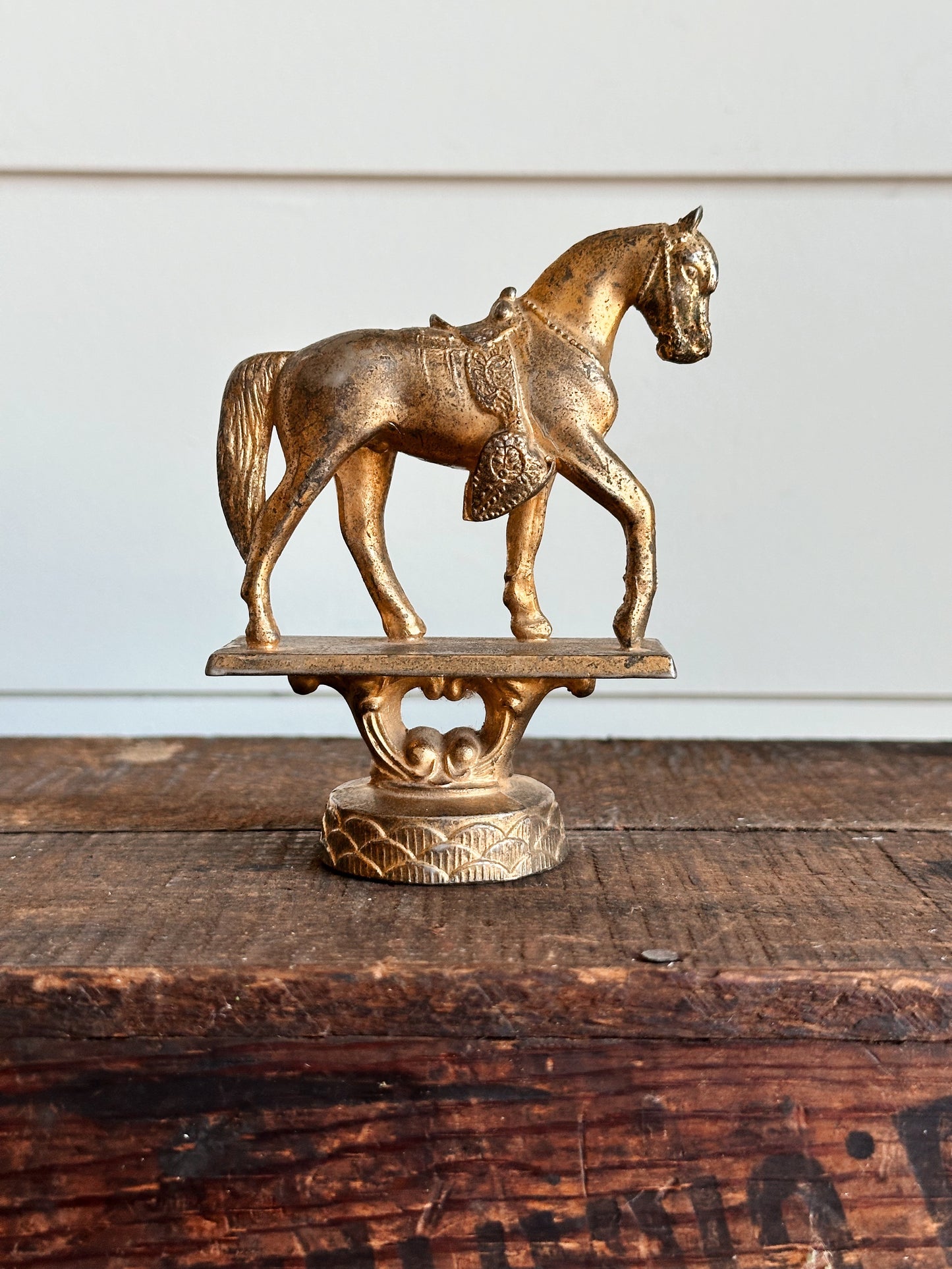 Vintage Horse Trophy Topper