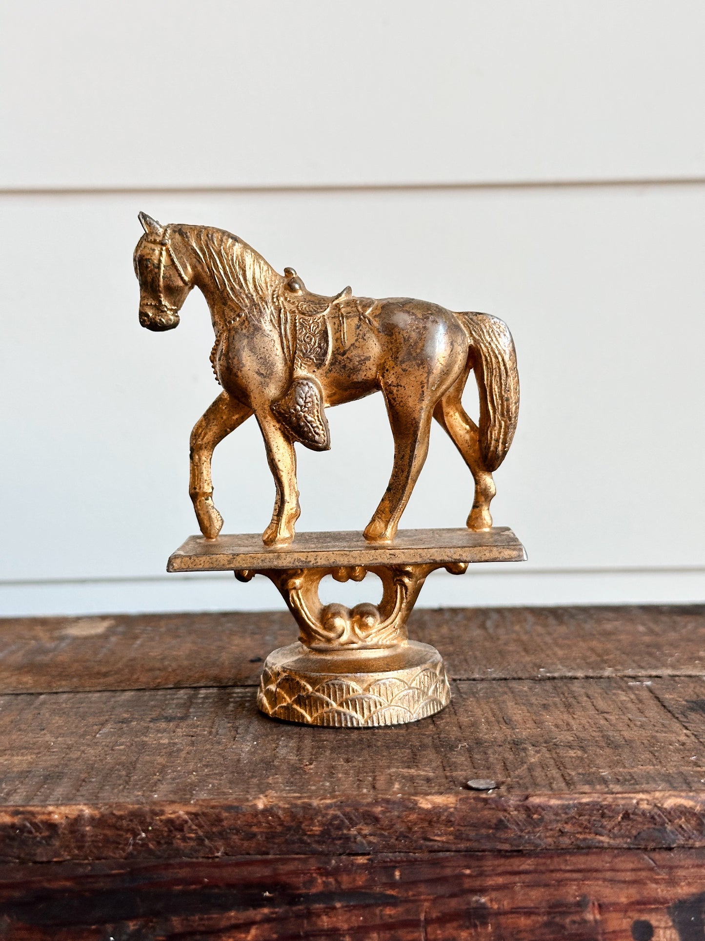 Vintage Horse Trophy Topper