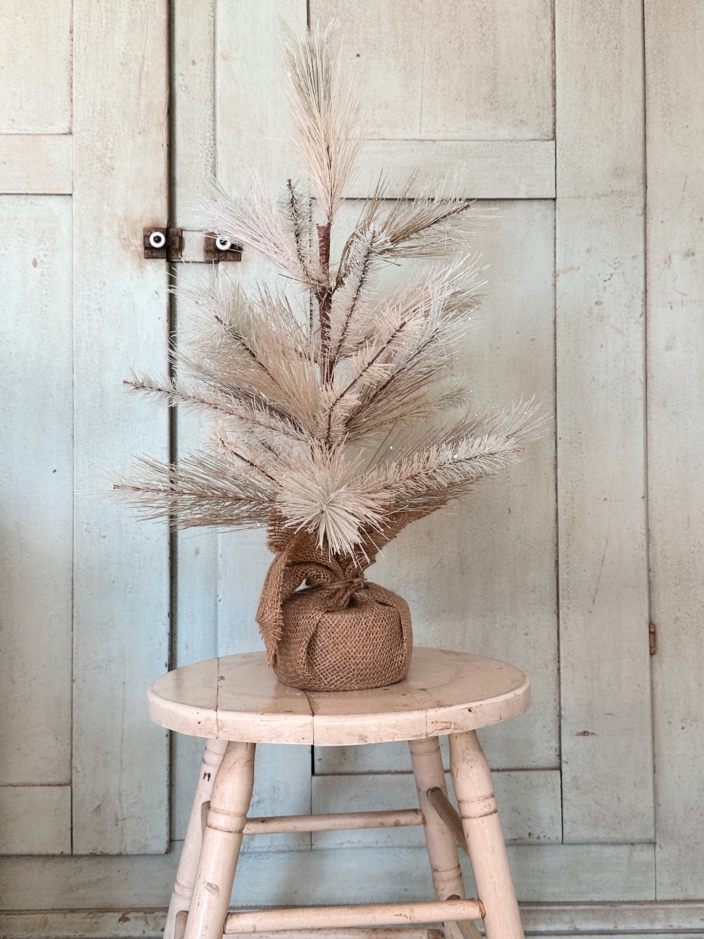 Light Sage Mixed Pine Tree