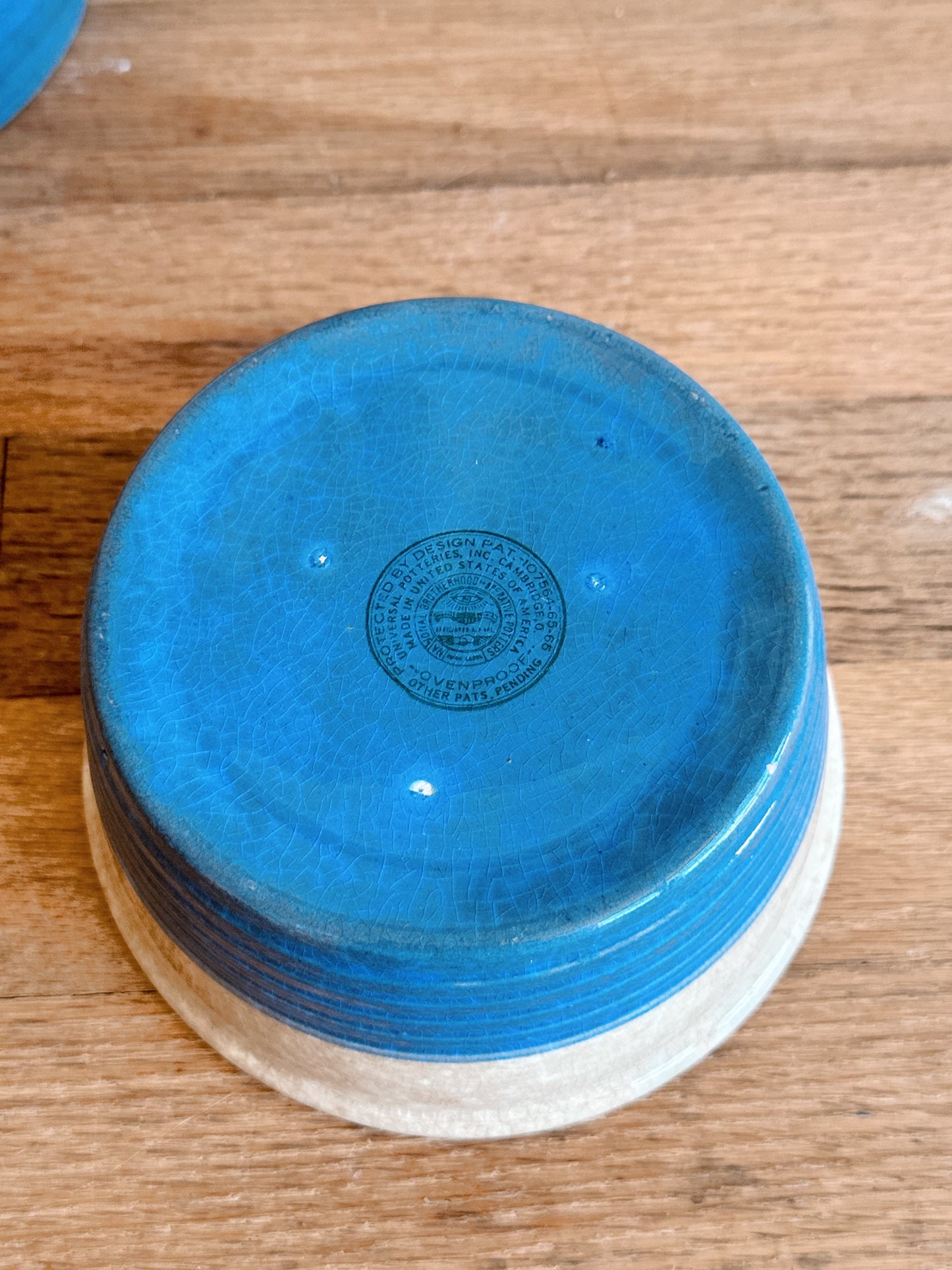 Vintage Universal Pottery Nesting Bowls