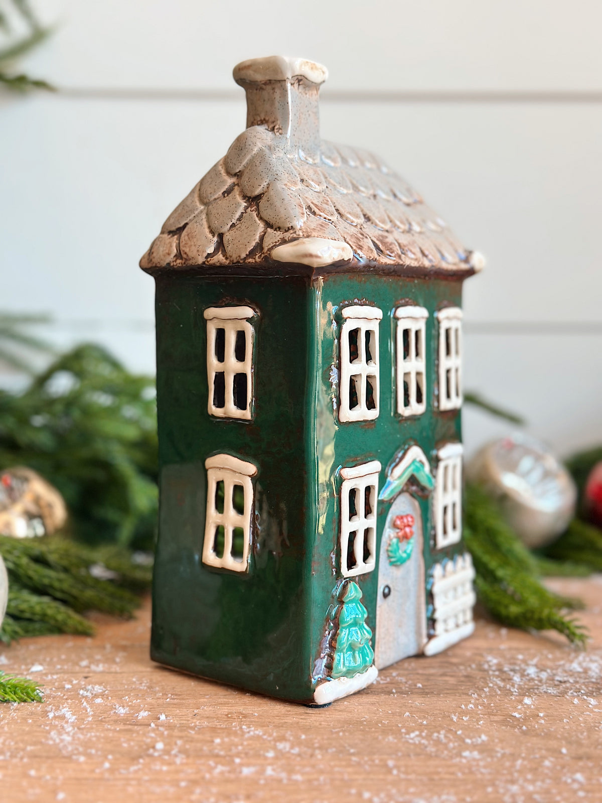 Cozy Christmas Cottages