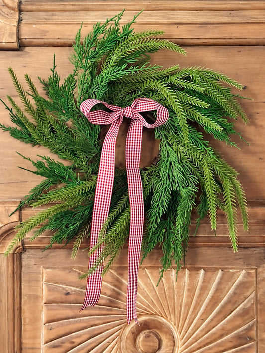 Wispy Soft Touch Redwood & Cedar Wreath