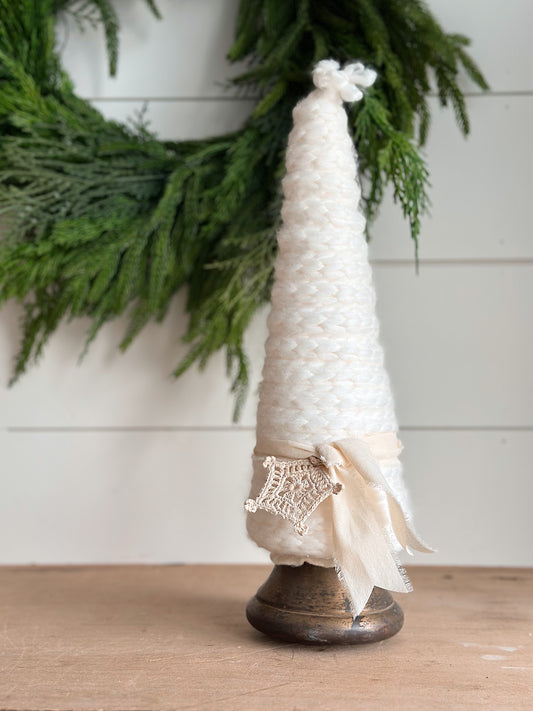 Vintage Brass Bottom Yarn Tree