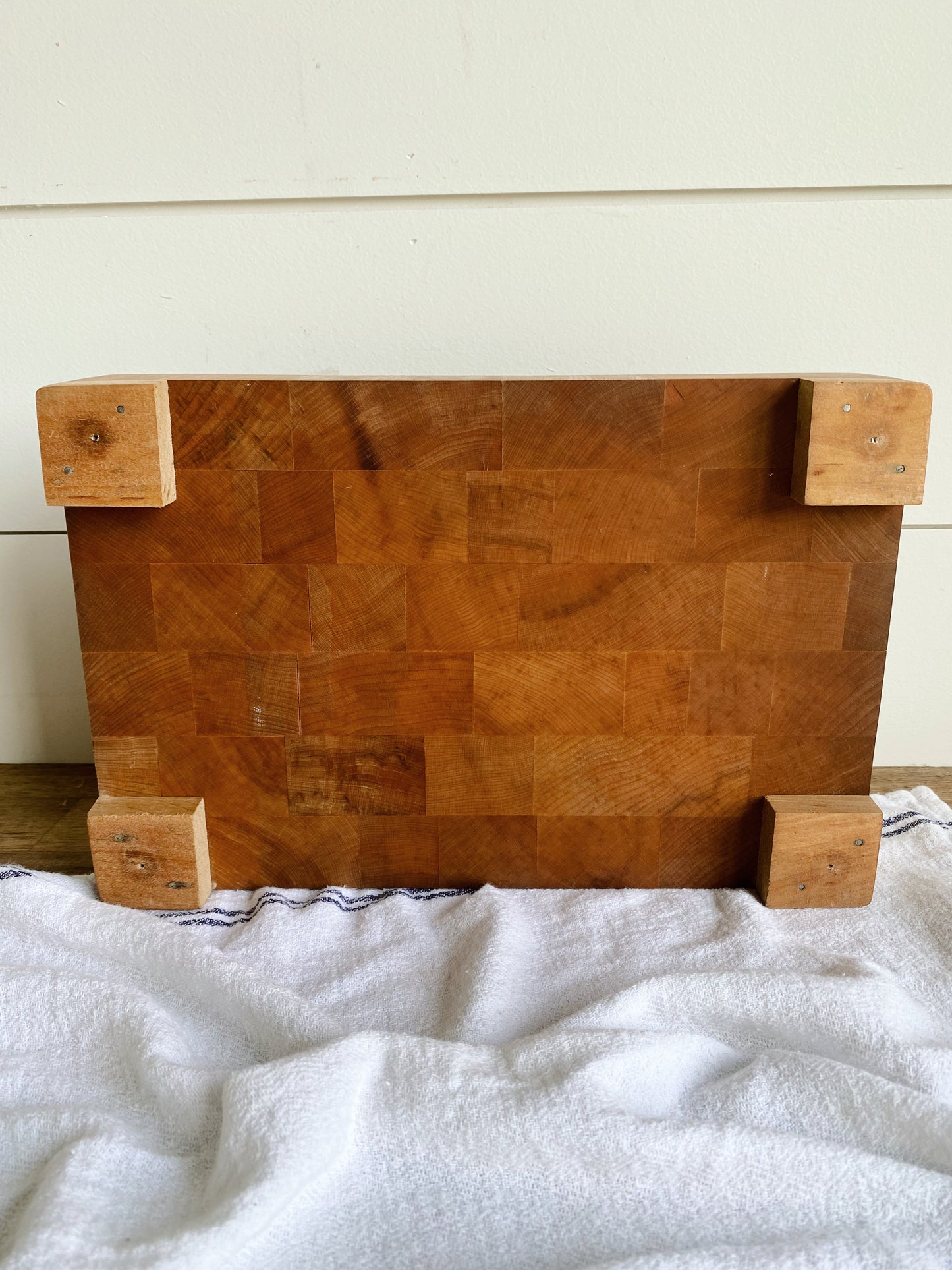 Chunky Butcher Block Footed Cutting Board