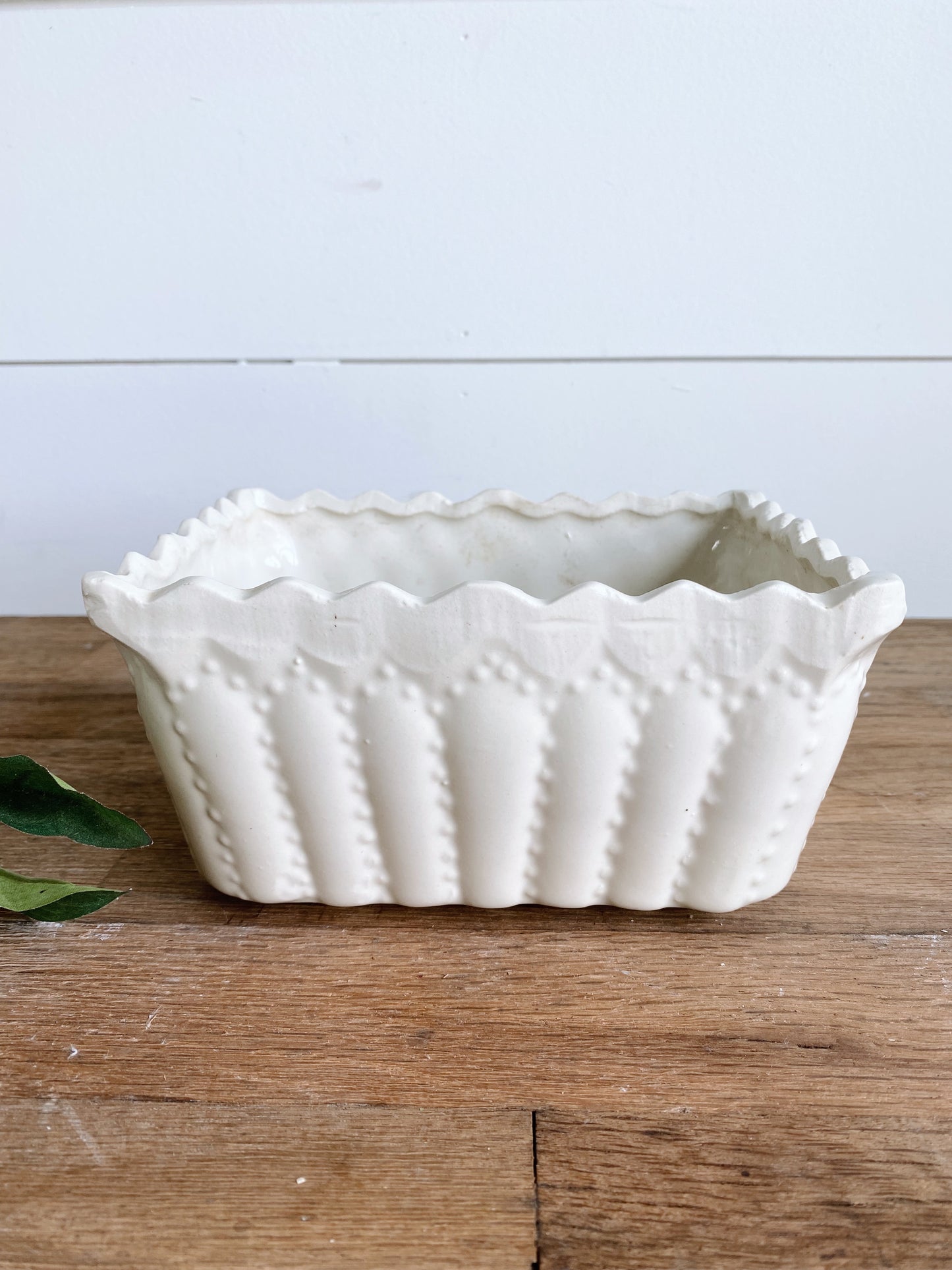 Adorable Vintage Planter with Scalloped Edge