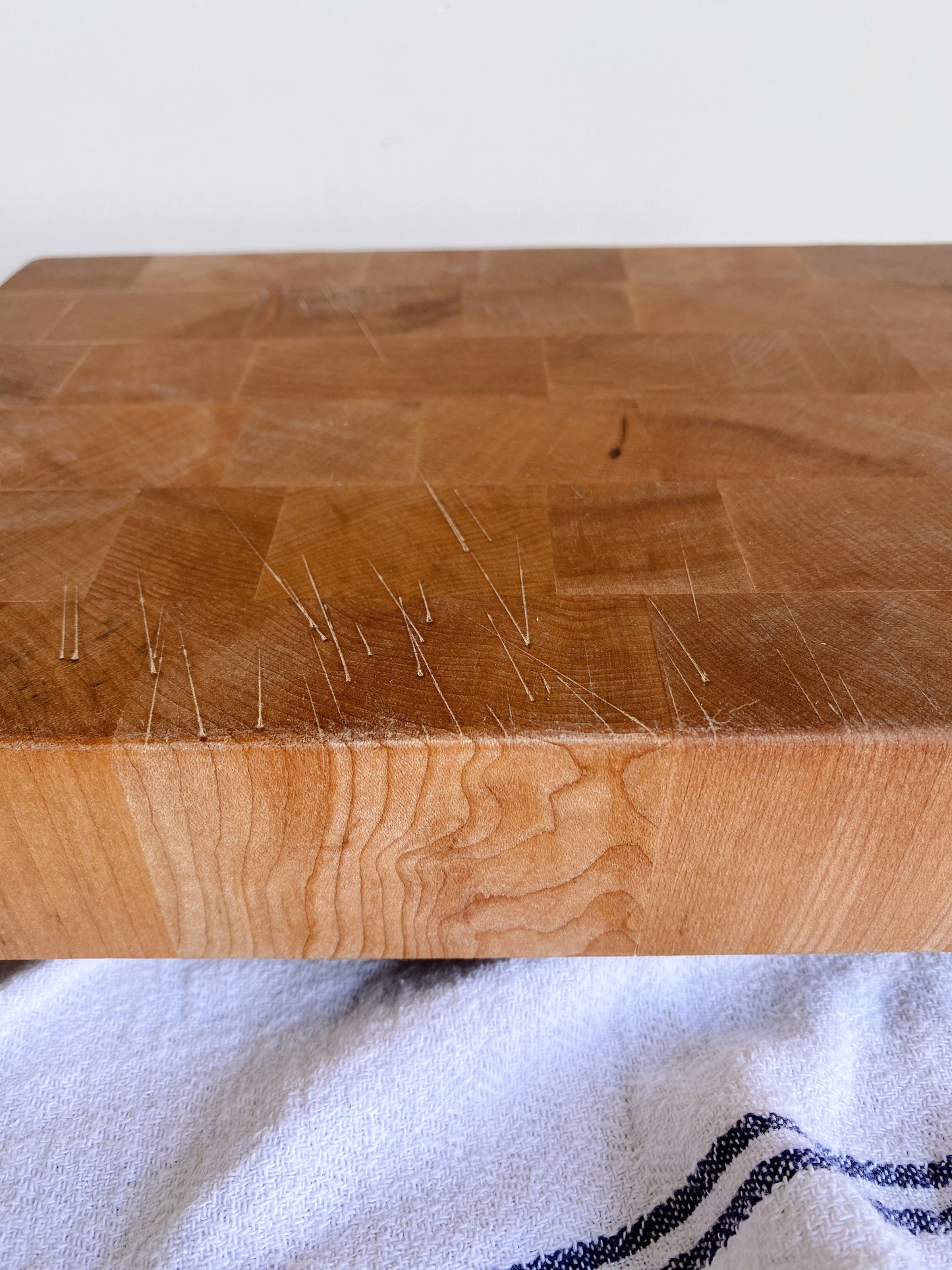 Chunky Butcher Block Footed Cutting Board