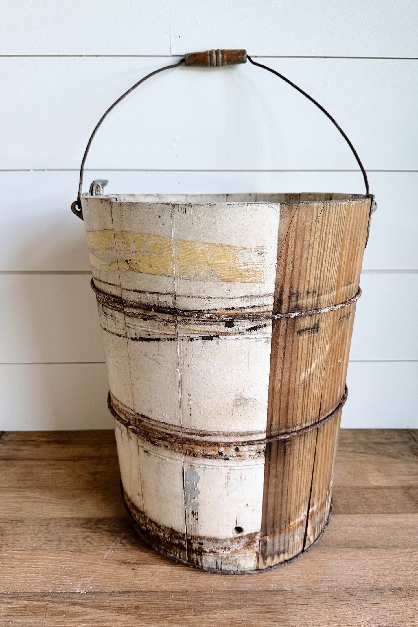 Large Chippy Vintage Ice Cream Bucket